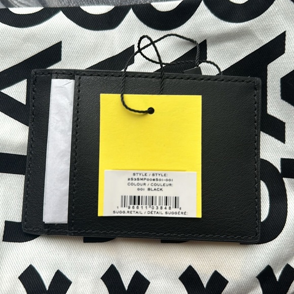 Marc Jacobs Snapshot Utility Card Holder Black Gold NWT - Picture 3 of 3